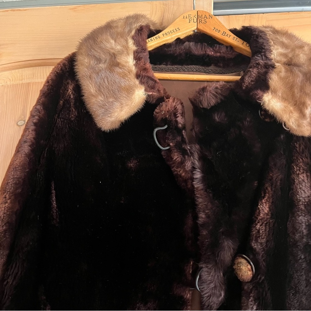 Vintage Brown Fur Long Coat Mink Fur Collar Custom Made - Classy Elegant Luxury - Picture 4 of 16